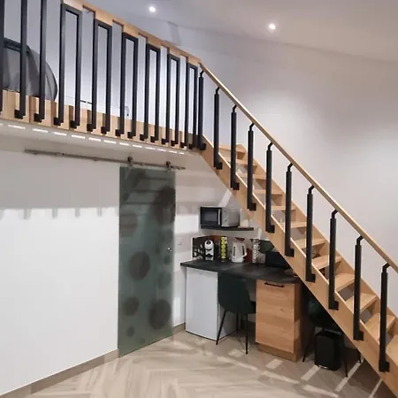 Appartement Des Abeilles, Le Lys