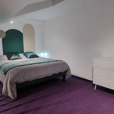 Appartement Des Abeilles, Le Lys
